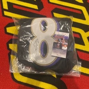 New XL JSA Authentic Lamar Jackson signed jersey